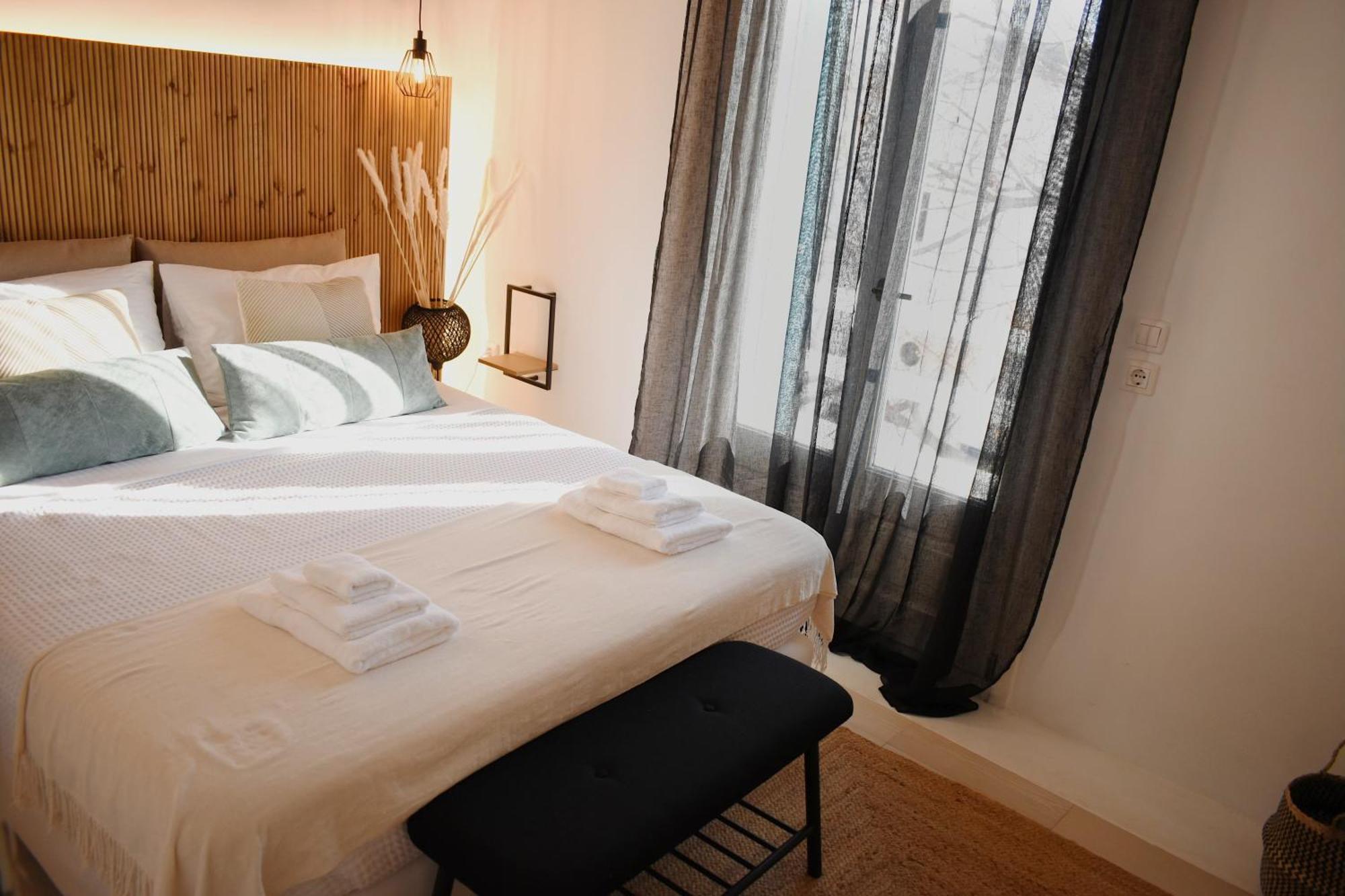 Nisos Home Stay Mykonos Town ภายนอก รูปภาพ