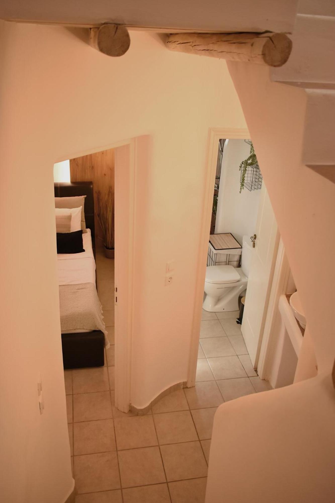 Nisos Home Stay Mykonos Town ภายนอก รูปภาพ