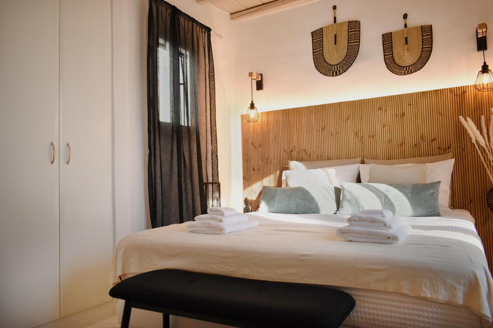 Nisos Home Stay Mykonos Town ภายนอก รูปภาพ
